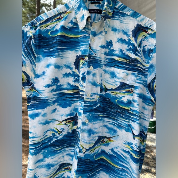 NAUTICA Blue White Fishing Boat SWORDFISH CAMP SHIRT 100% Cotton Men Size Small - Picture 5 of 6